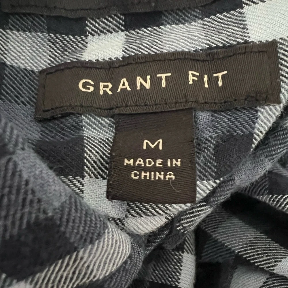 Banana Republic Blue Plaid Lux Flannel Grant Fit Cotton Button Down Fall Winter